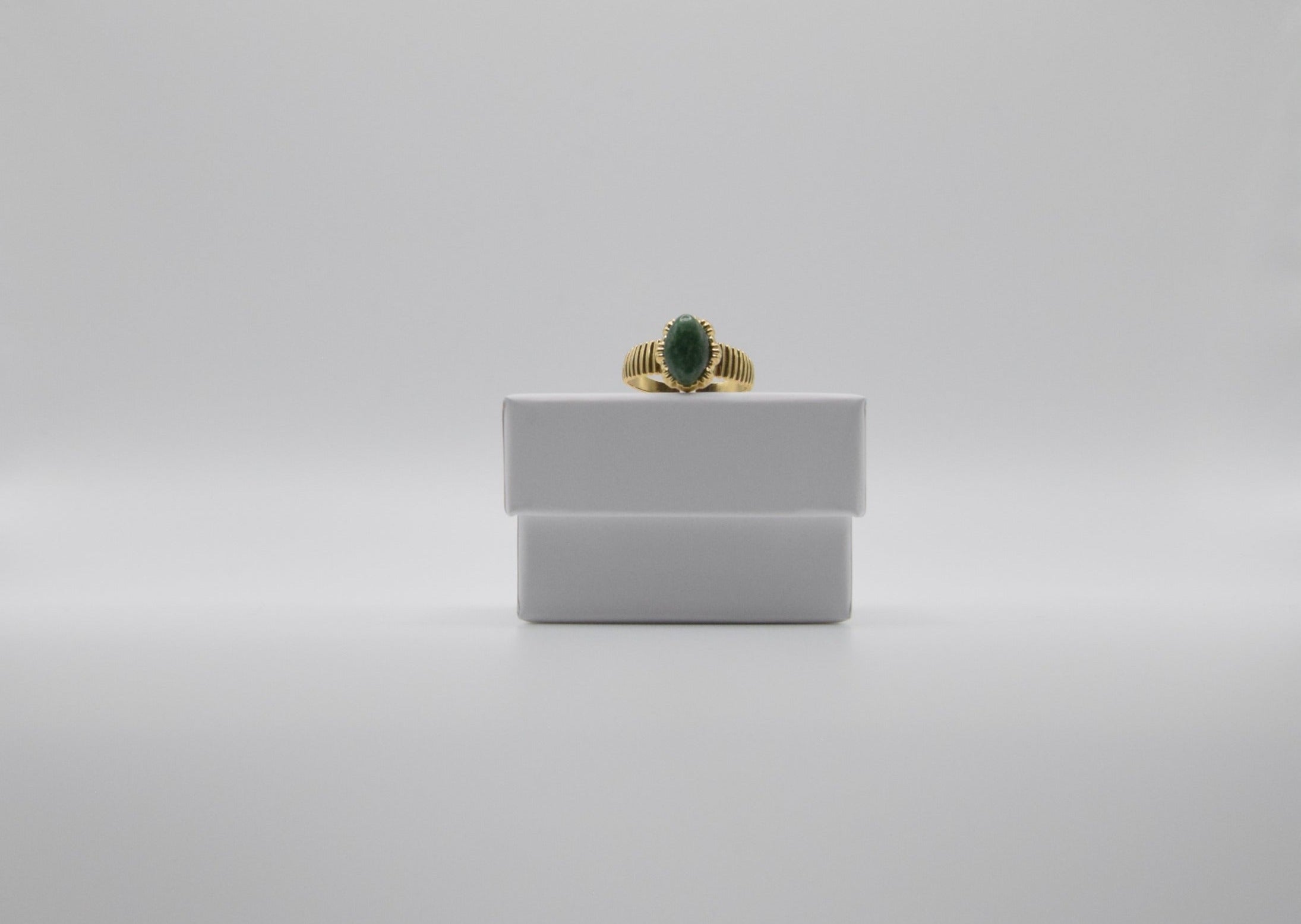 Ovale Stein Ring - Minerva