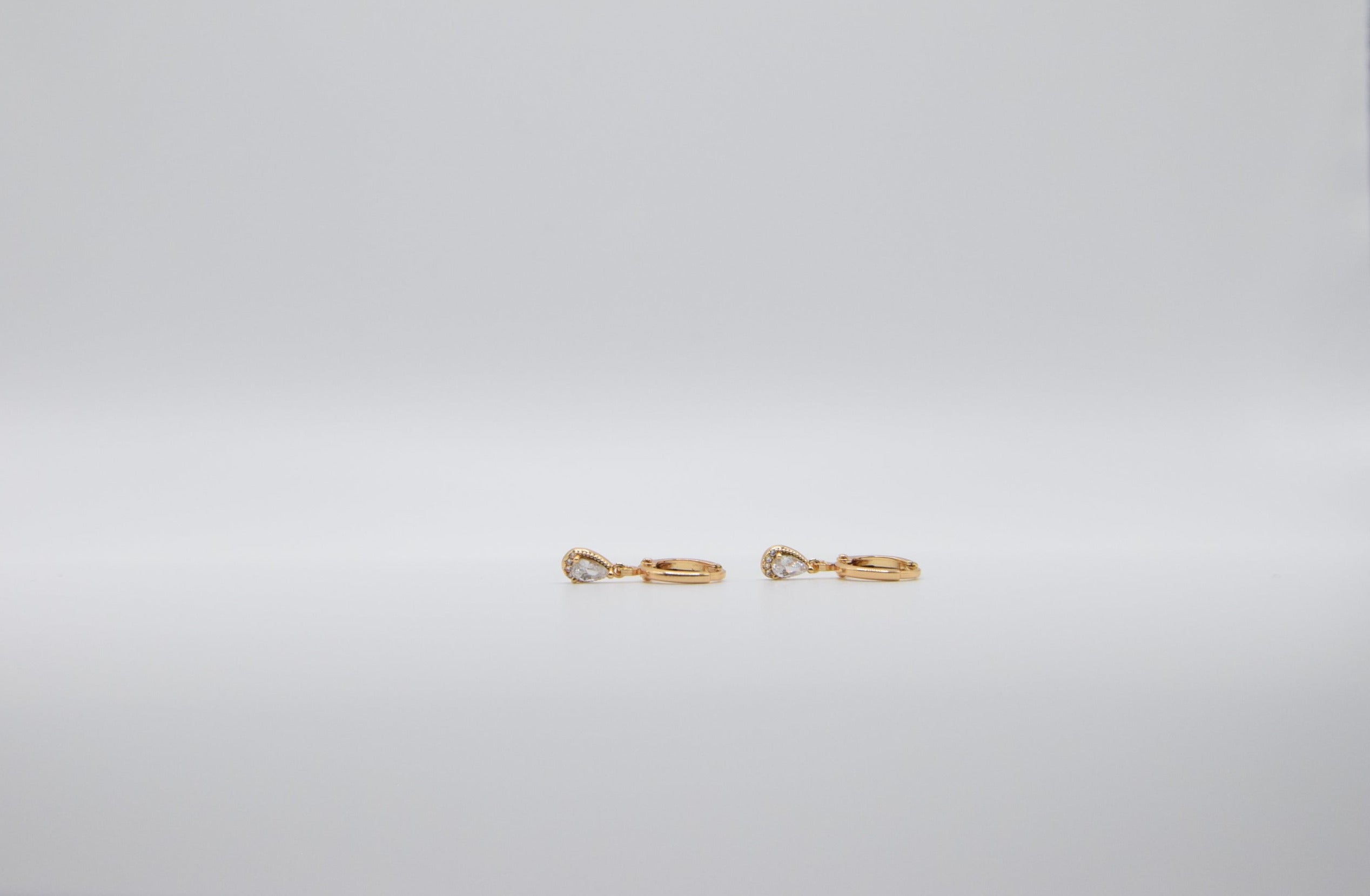 Tropfenohrringe -  Aella