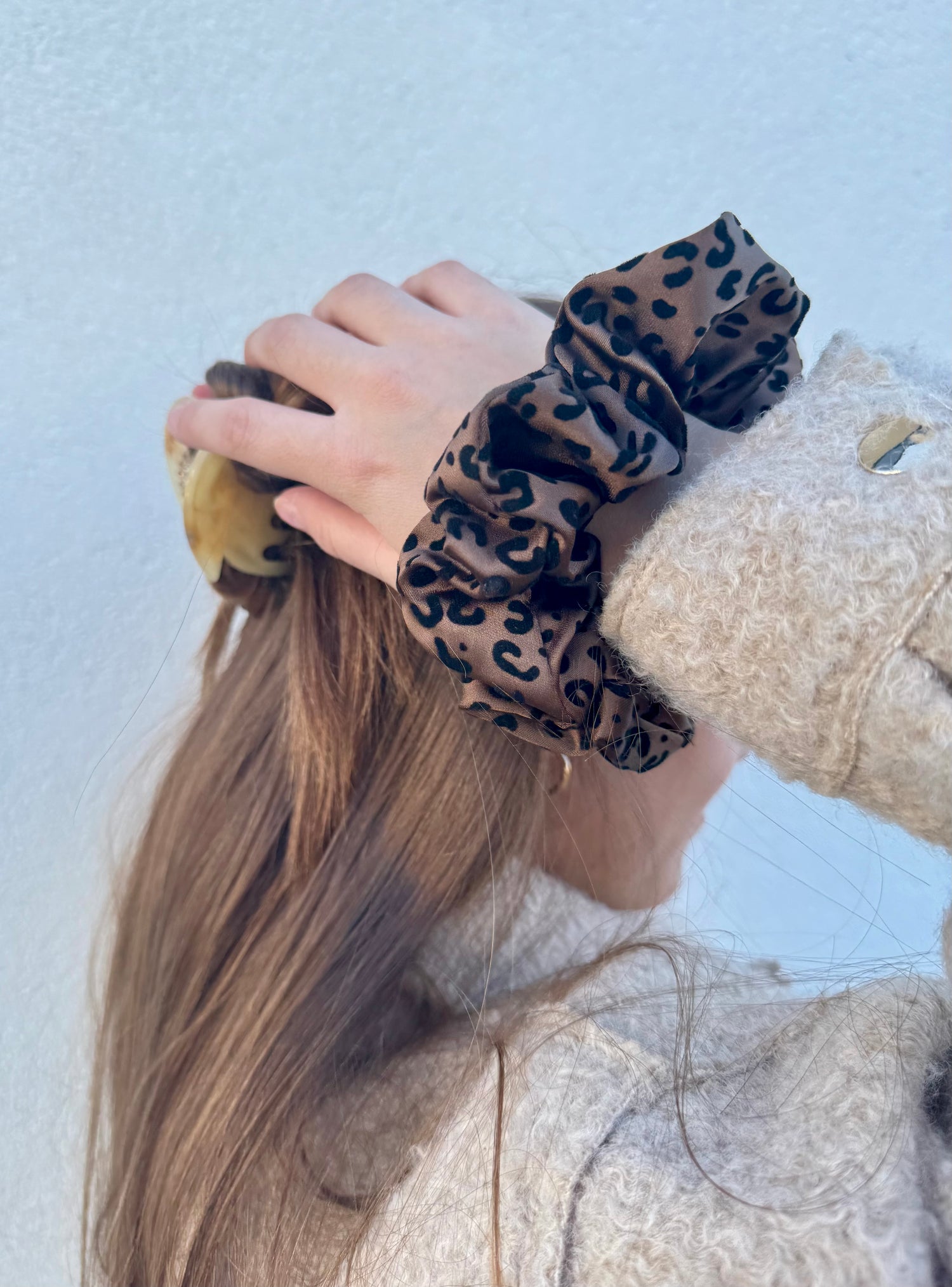 Wild Chic - Scrunchie