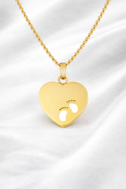 Herz Babyfüsschen - Gravur-Kette