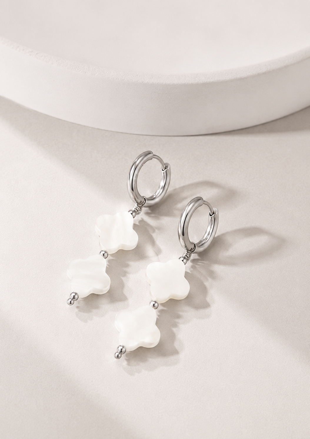 Clover Pearl Hoops | SILBER
