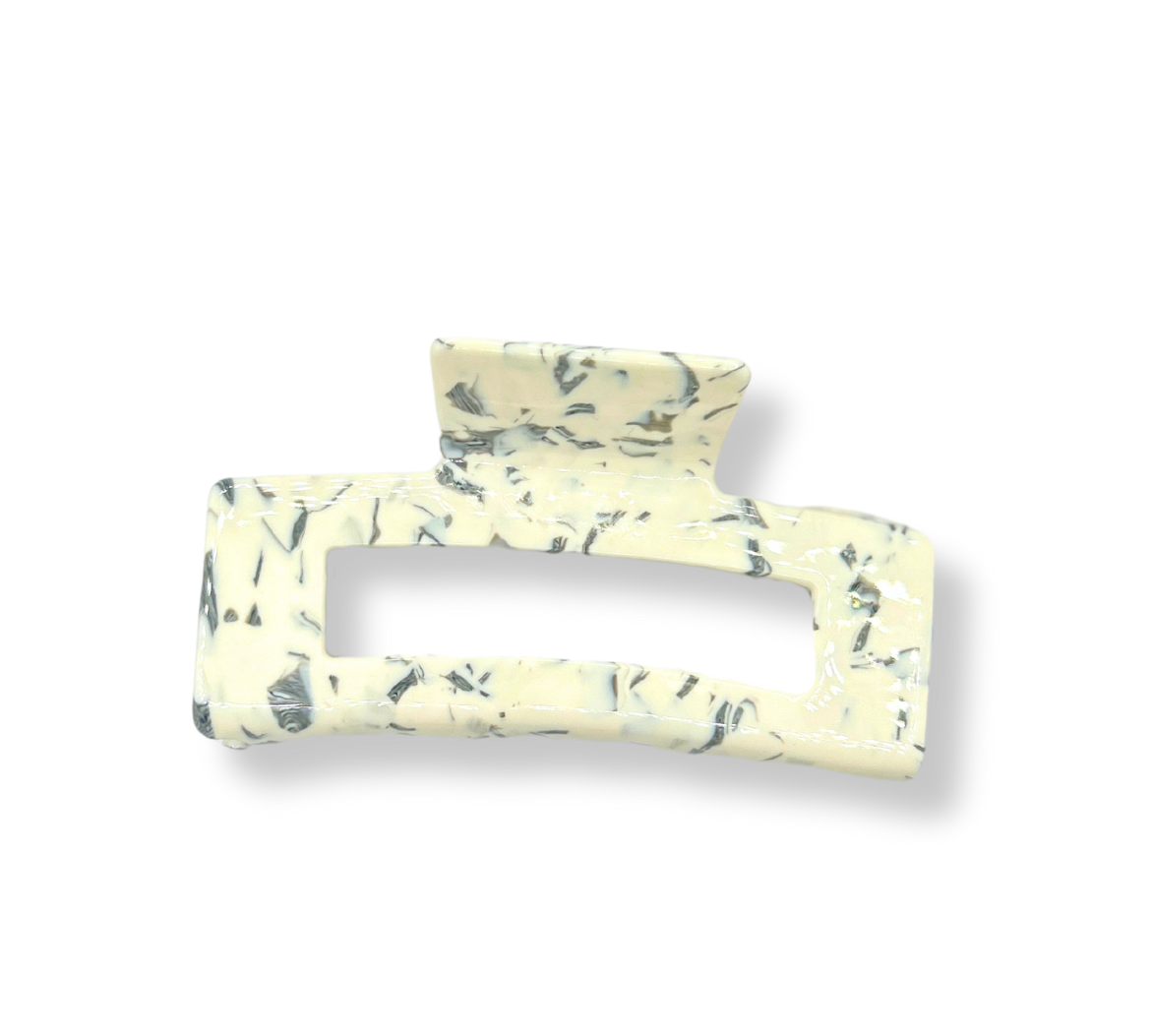 DesignohneTitel-2024-05-23T233742.927_40b43e1a-8076-4ed2-816f-ba6a81e90bea.png