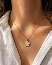 Blossom Perlmutt Halskette | GOLD