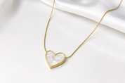 Amora Pearl Heart Halskette | GOLD