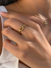 Aurelia Chain Ring